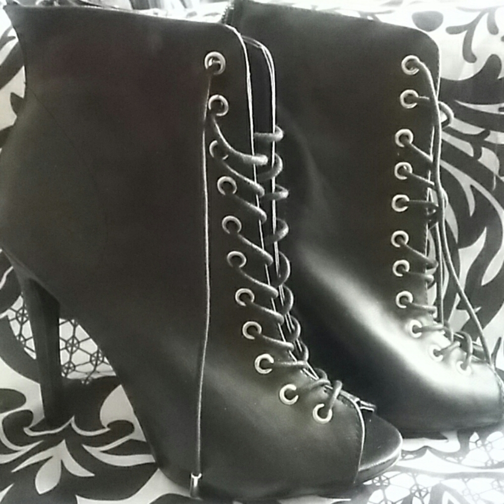 Womens heels